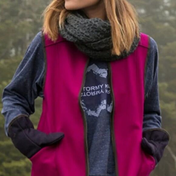 Stormy Kromer SK The Ida Outfitter Fushia Raspberry Pink Vest Wool Full Zip - Picture 1 of 15